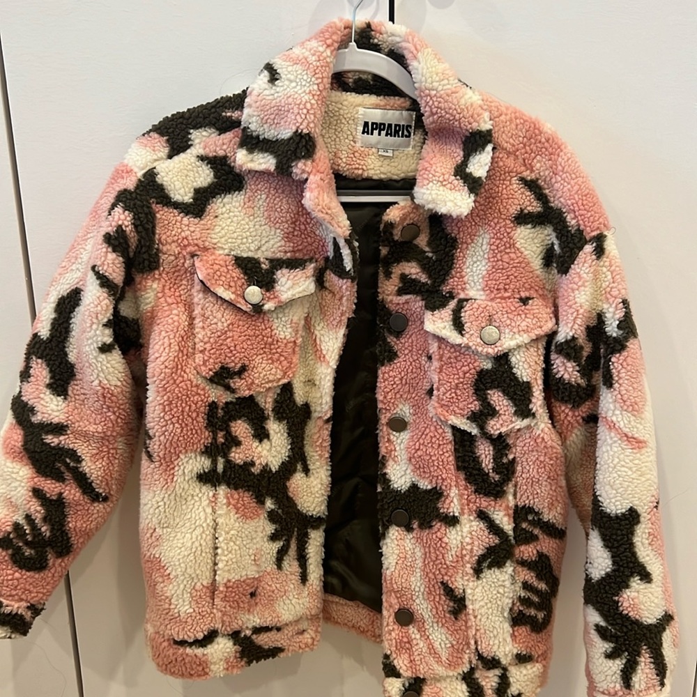 APPARIS pink camouflage jacket